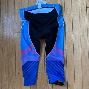 NWT Jakroo Cycling Shorts Women’s L  Nylon Lycra Padded Mountain Bike Athletic